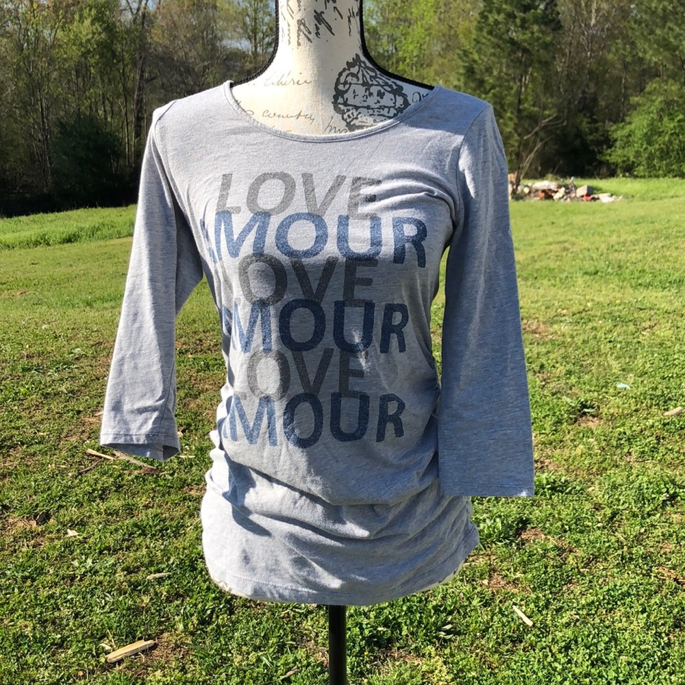 Oh Baby by Motherhood gray tee small